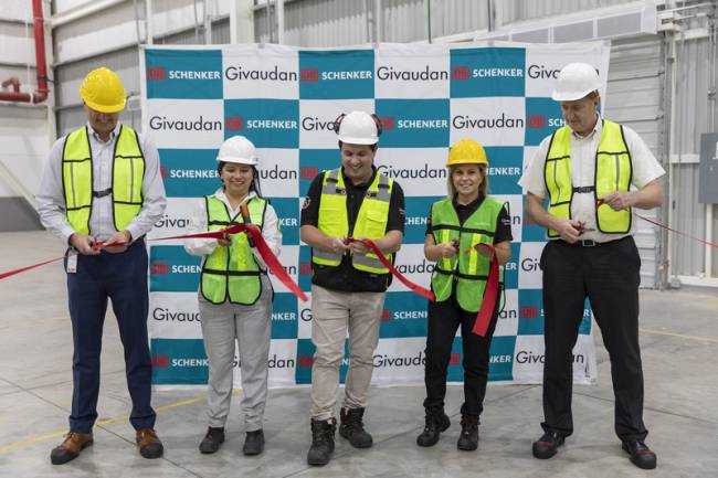 Givaudan y DB Schenker inauguran nuevo centro de distribución y almacenamiento en México