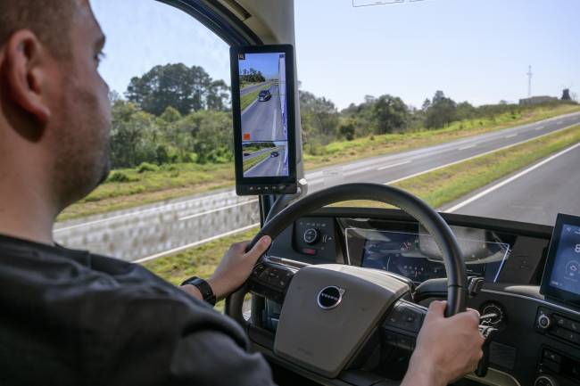 Volvo FH 2025 introduce avances en tecnologías de seguridad activa