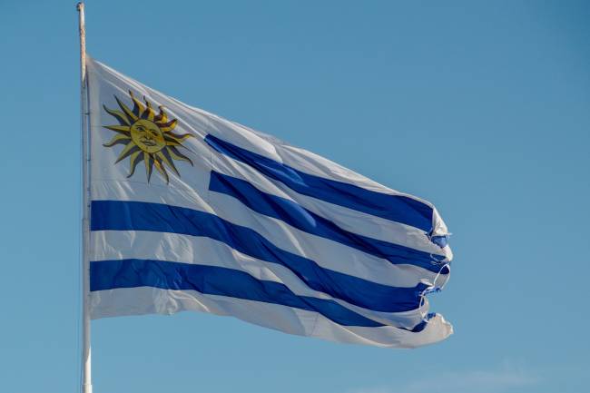 Mercado de veículos comerciais no Uruguai apresenta crescimento de 8,8% no terceiro trimestre de 2023