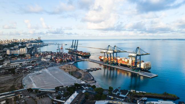 Terminal de Contêineres do Porto de Salvador bate recorde de movimentação em 2023