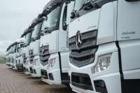 Luxafit Transportes amplia frota com 15 novos caminhões Mercedes-Benz