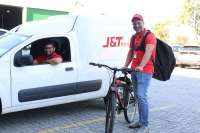 J&T Express aposta em bicicletas para garantir entregas mais sustentáveis