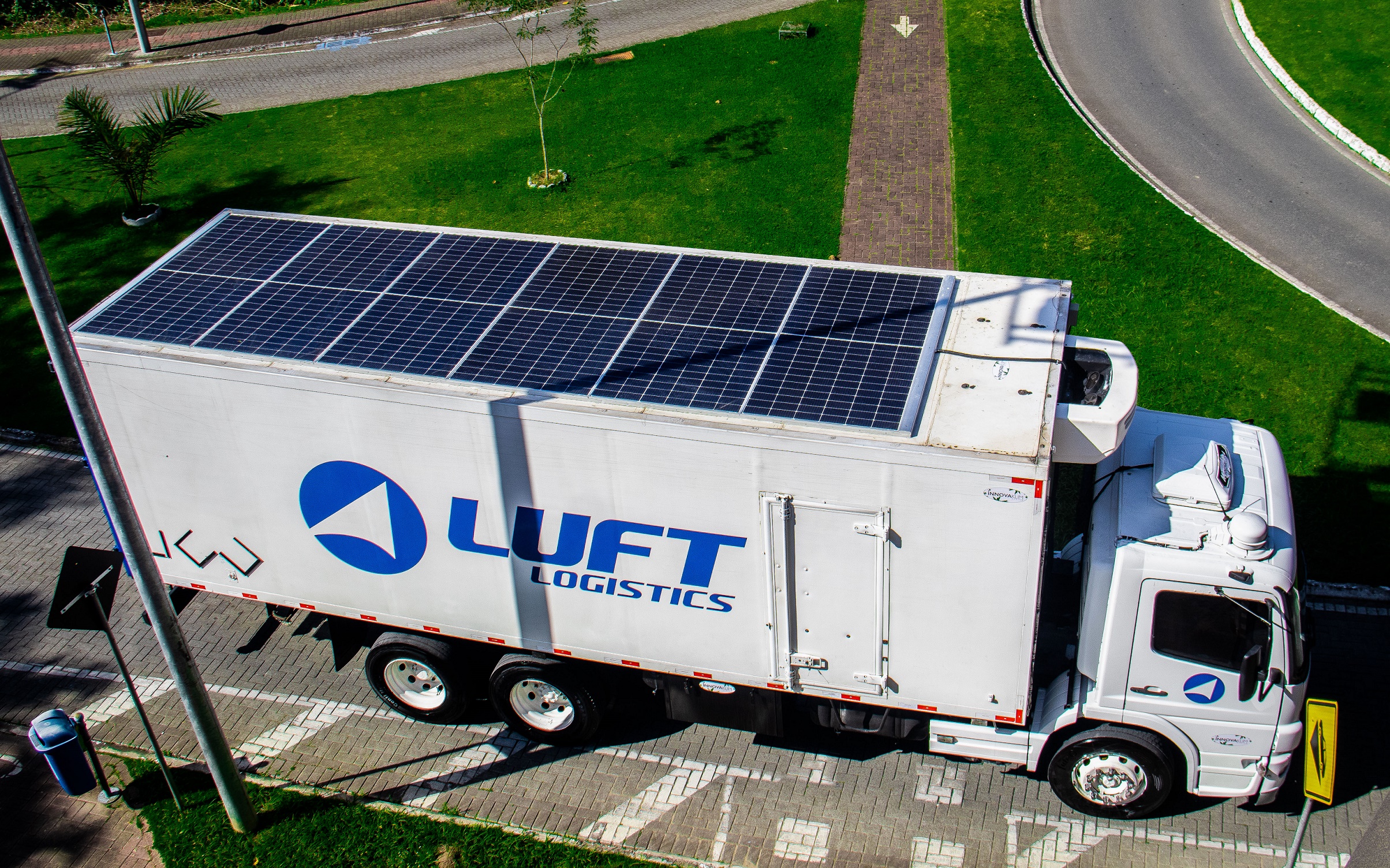  Luft Healthcare adota caminhões alimentados por energia solar fotovoltaica